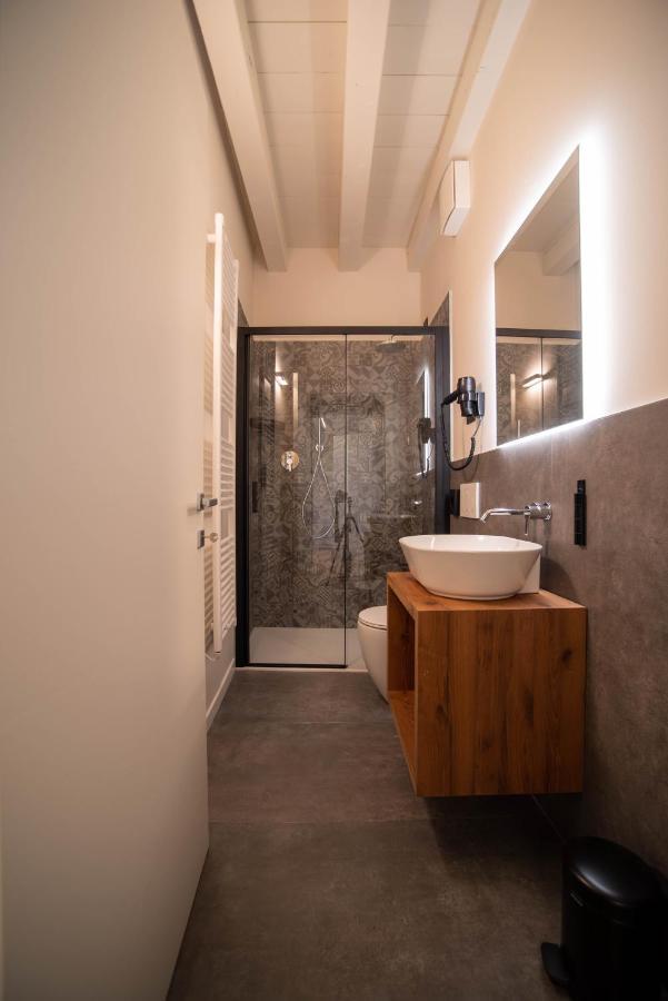 Calcirelli Suites ヴェローナ エクステリア 写真
